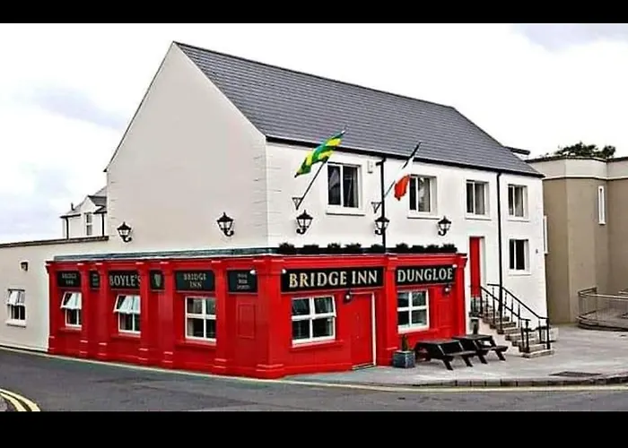 Bridge Inn Studio Apartments